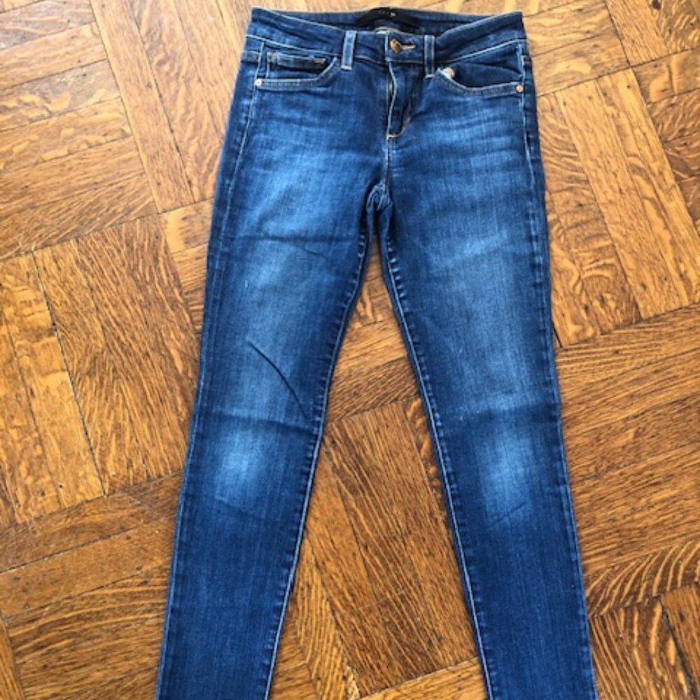 Joe's Jeans - Women's size 26/Size 2 - "The Skinny"